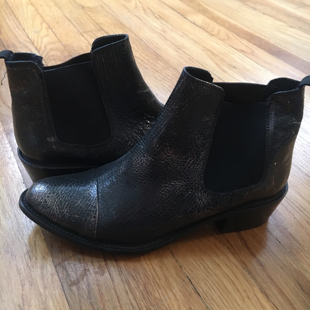 Dolce Vita snake skin boots